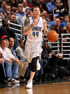 挪威媒体：厄德高周四抵达奥斯陆，将到现场支持挪威队