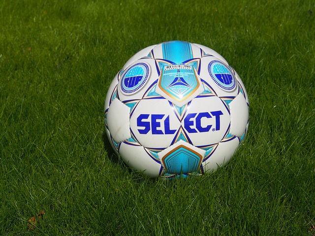 拉门斯：最引以为豪的是我左右脚很均衡，对手很难高位压迫我