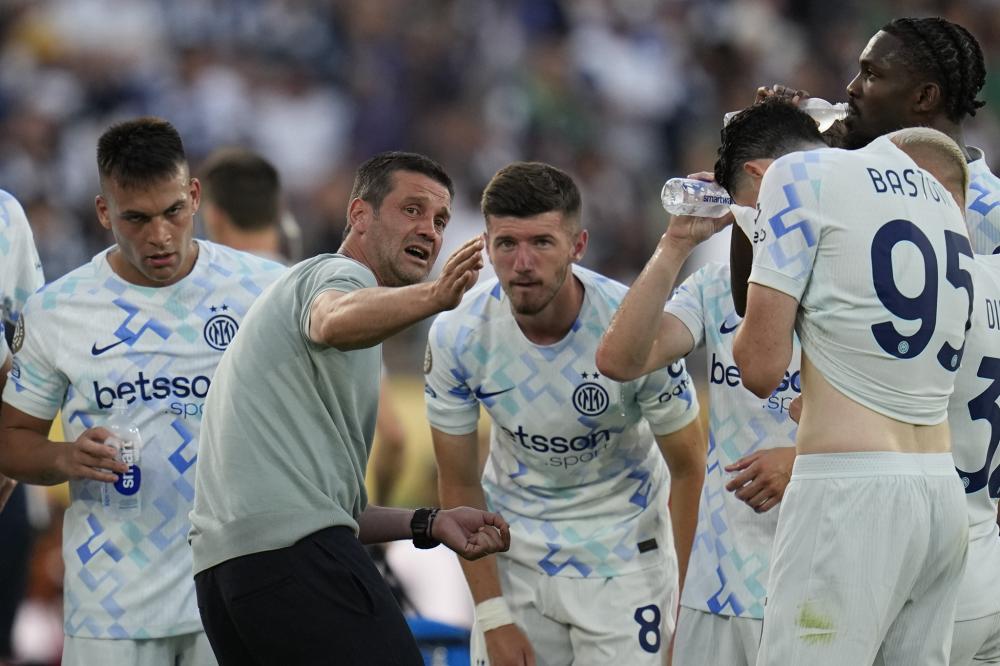 海登海姆2-1逆转弗赖堡，席默尔、迈因卡破门