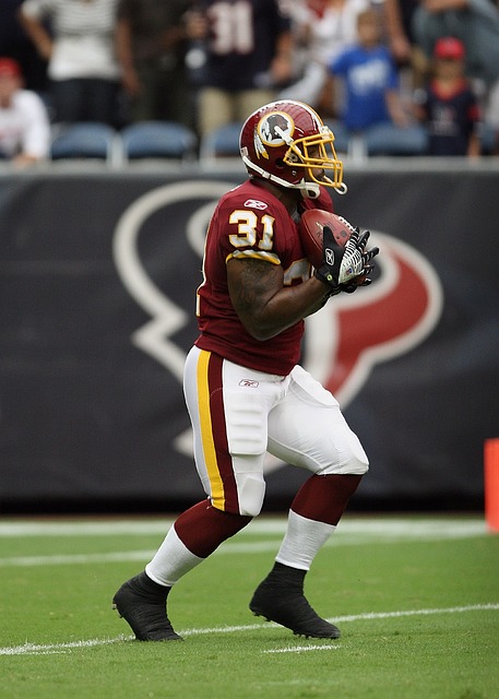 鲁比亚莱斯再谈亲吻门：我不需要向珍妮弗道歉，她当时同意了