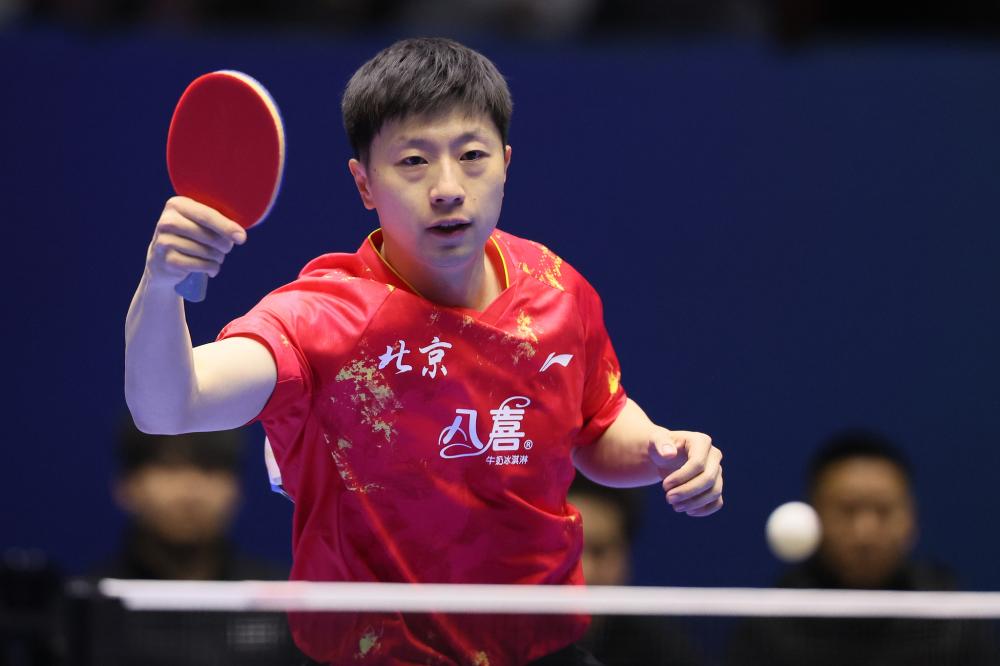 大胜33分！广东男篮晋级八强，“小胡金秋”表现出彩