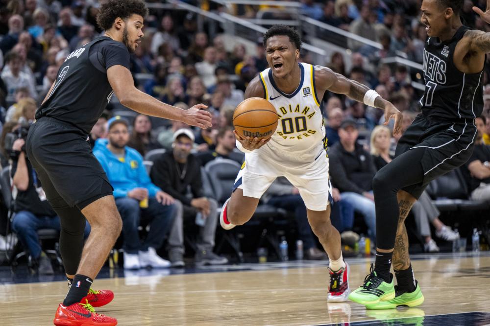 篮球火箭球队连续两场取胜